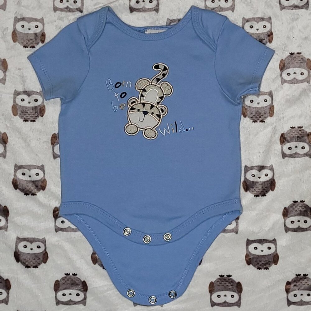 $1 | 3m | Short Sleeved Bodysuit/Onesie